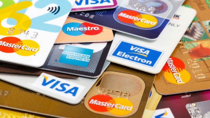 Todas as vantagens e desvantagens do cartão de crédito consignado