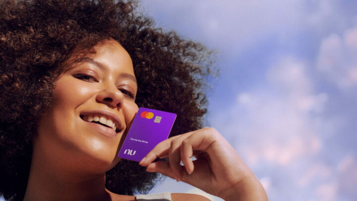 Aprenda – como solicitar o “Roxinho” o cartão de crédito / débito do Nubank em 2022