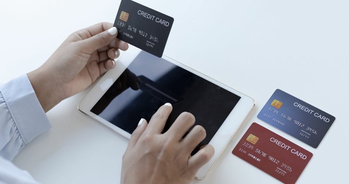 Confira: as melhores contas digitais que dão cartão de crédito de graça em 2022