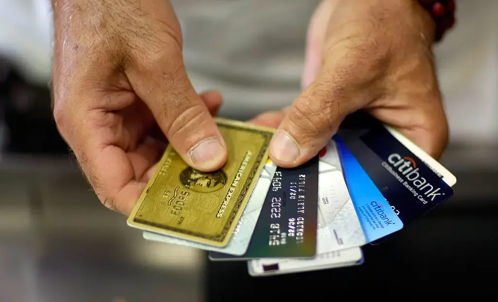 Confira; os melhores cartões de crédito para ter acesso ás salas VIPS em 2023